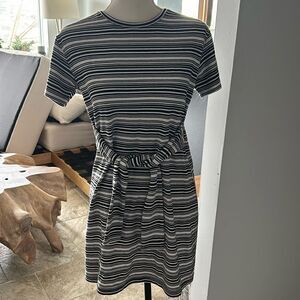 NWT  stripped Mindi dress